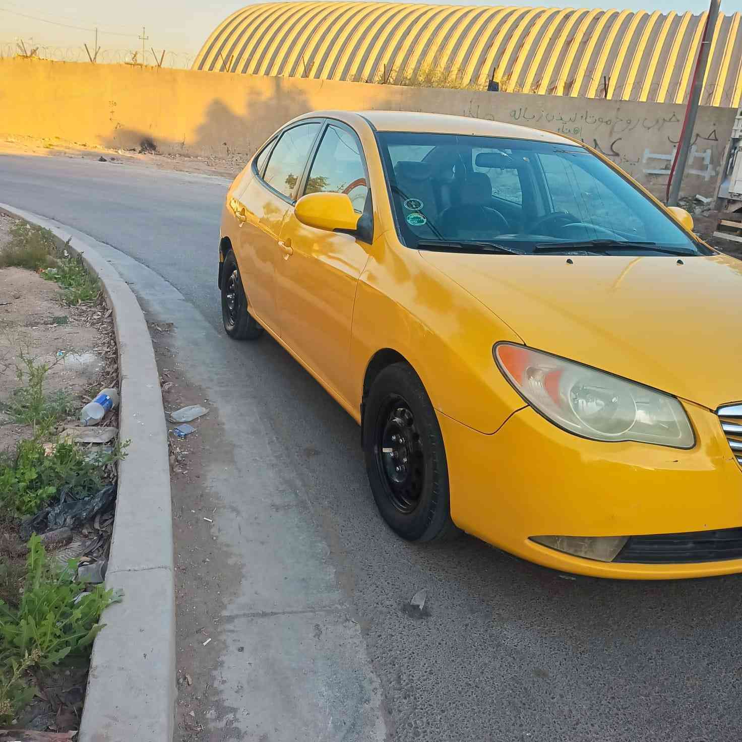 السلام عليكم النترا 2010وارد أمريكي حادثه جاملق خلفي صور الحادث بالمنشور بجم كبس مكينه 2000 السياره جديده السعر 92$ وبيه مجال بيع فقط بدون مراوس ولادين ولا قسط الاستفسار اتصل *********** مكانه بغداد
