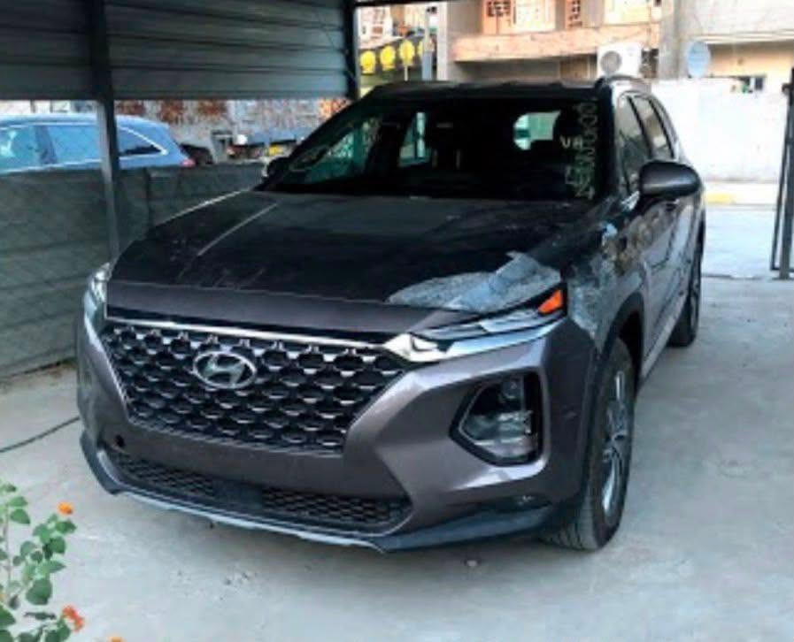 سلام عليكم  مكلف بل نشر اتصل على رقم صاحب السياره سنتافي موديل 19
حادث بسيط كما موضح في الصور
ماشية 80الف ميل مواصفات السيارة
بصمة أبواب كشن كهربائي فقط السائق
بردات شاشة كبيرة كار بلي  صندوق كهربائي اهواي بية مواصفات السعر 
175 وبية مجال للاستفسار اتصل وتدلل


**إذا كنت صاحب هذا الإعلان وتريد حذفه لأي سبب، رجاءا أرسل رسالة إلى الدعم الفني**
