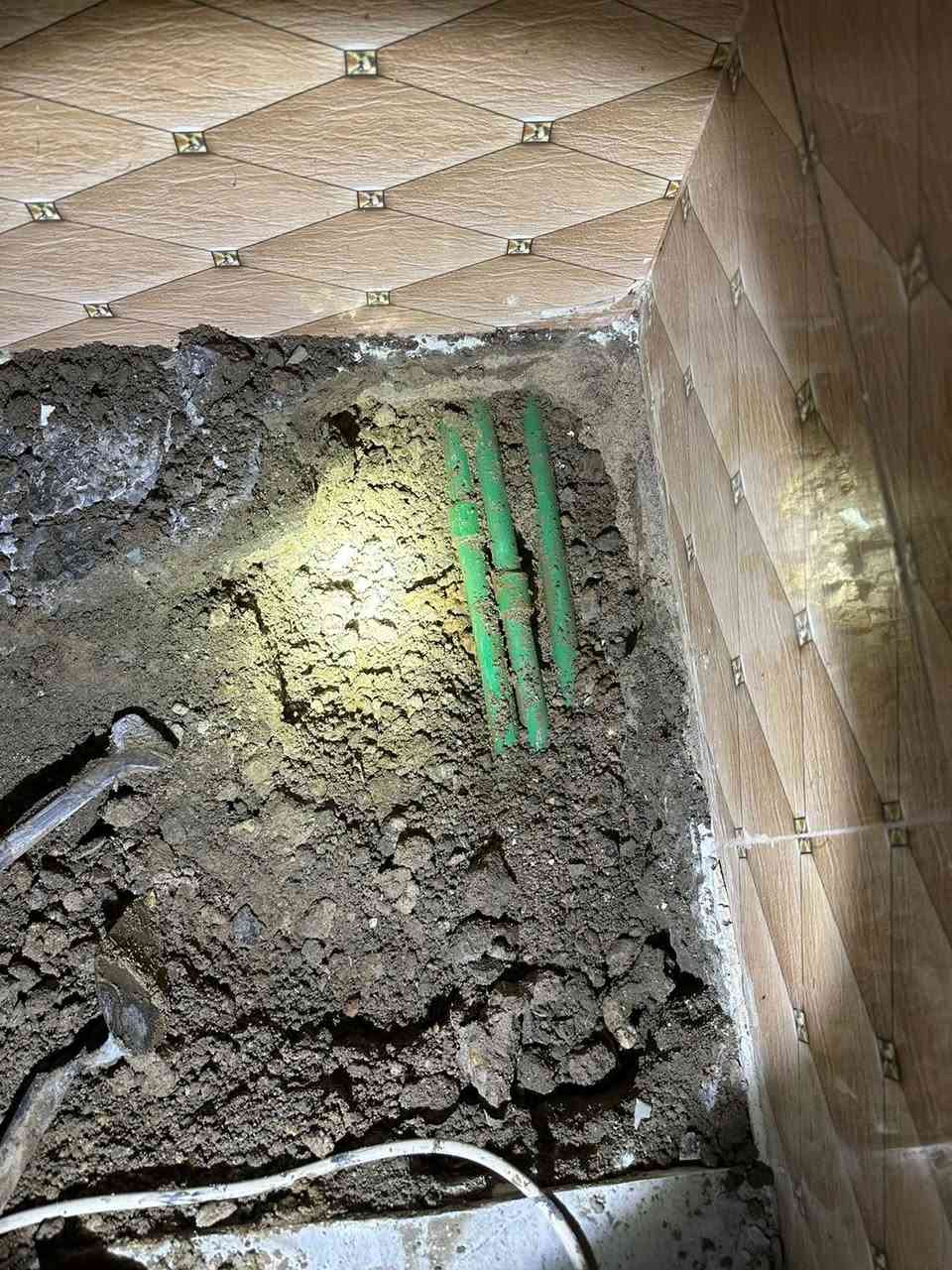 تم بحمد الله
كشف تسريب ماء في منطقة الغالبية 
باداره علي عاشور 
العنوان ديالى المقدادية 
رقم الهاتف ***********
