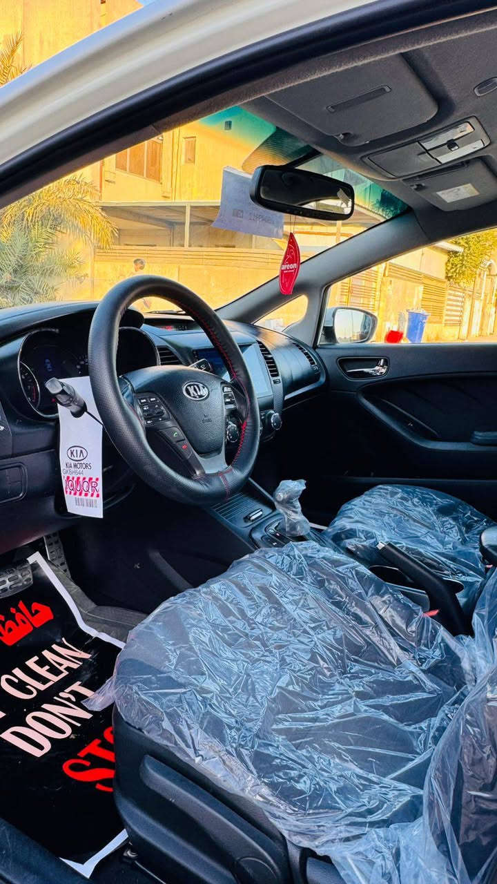 للبيع كيا سيراتو 2014
السعر 126وبيها مجال
العنوان بغداد طريق بسمايه

رقم اربيل جديد سنويه 2028

كفاله عامه عده تكحيل كارت 

المواصفات فول عده فتحه وبصمه
لد امامي +خلفي

حساس امامي+ خلفي
شاشه كامره 
شفتات ستيرن 
تبريد قطعتين
كشن كهرباء
لايت زنون
محرك 1600 دوش المرغوب  بعد بيها هواي مواصفات

هاتف ***********
