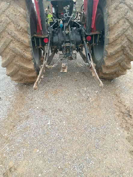 السلام عليكم تنكتر يراني 2023 مامفتوح برغي بيه ع شركه للبيع سنويه ل 28 تحويل وكاله جاهز للعمل التصال ع *********** مكان الحويجه
