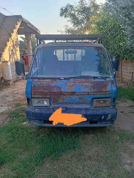 السلام عليكم سيارة بنكو 93 بترة حاطلهه بدي مال طويلة رقم صلاح الدين اصفر سنوية تفاصيل صاقطة 
بيهه فطر بالشاصي تخم تاير جديد باتري جديد محرك خير من الله الصبح حتى اذا الدنيه ثلج نكرة السيارة ابيعهه كوم حديد بس متعهد بيهه اصولية ودكيتهه حاسبة بصيطرة الشؤون وعندي بيهه وكالة السعر 25 ورقة  موبايل ***********

موبايل واتساب ***********
