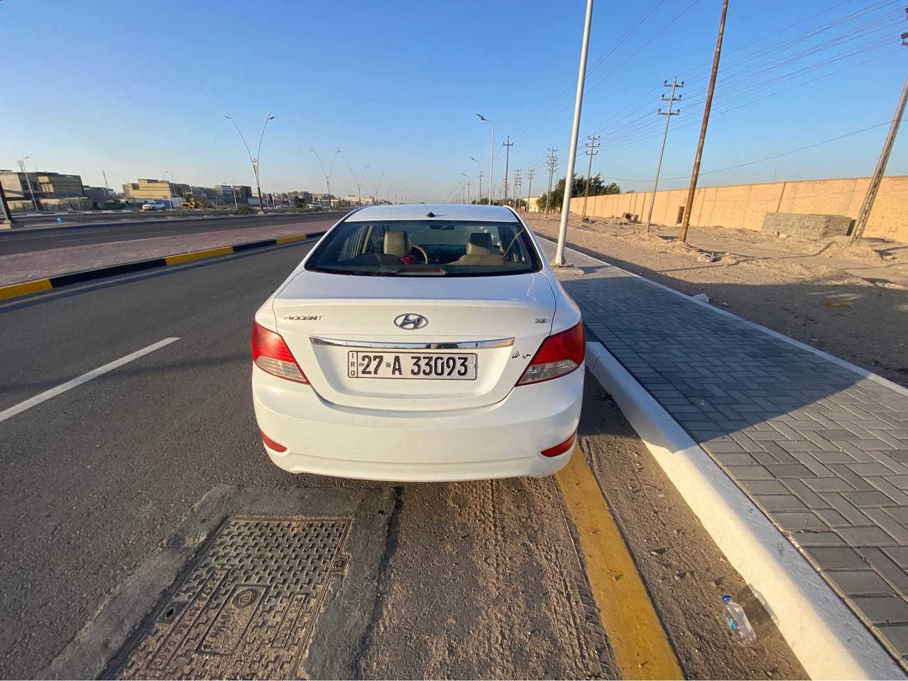 اكسنت 2015 وارد خليجي. مكينه 1600 دوش 
بيها رشتين صبغ  
ودوسه بيها خسفه  
*********** الزبير, البصرة
