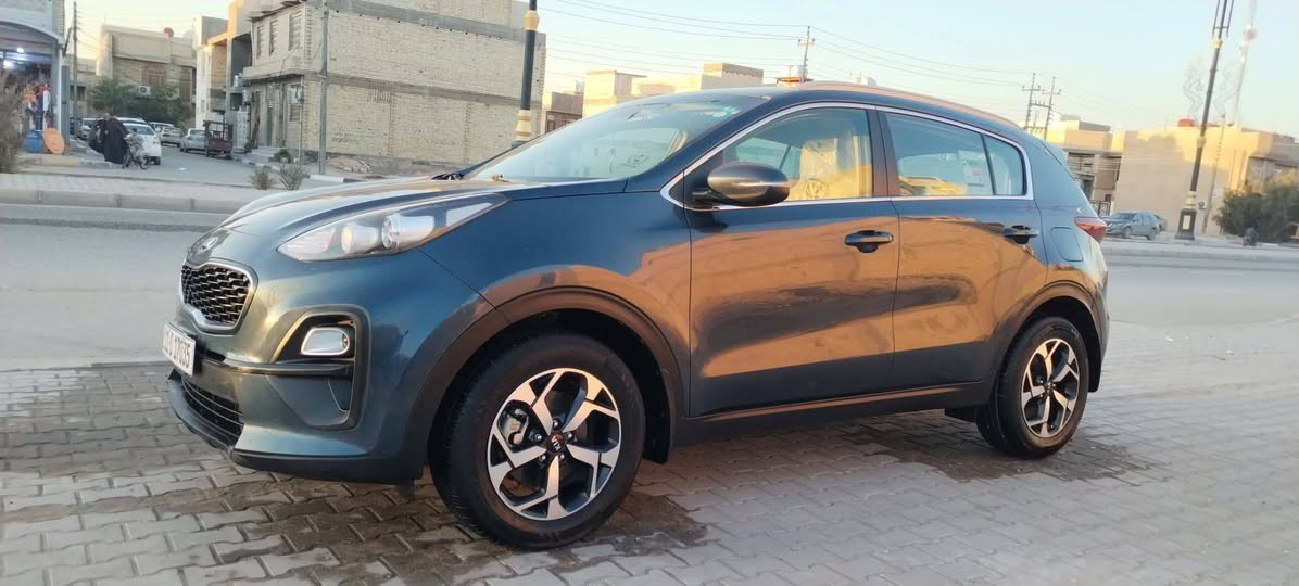 #للبيع
سبورتج 2021 خليجي وكاله  Al MUTAWA
رقم بغداد انگليزي بأسمي سنويه لغايه 2028 
المواصفات :
1_ سعه المحرك :2000 دوش
2_ حساس امامي + حساس خلفي
3_ رادار امامي
4_تبريد قطعتين 
5_نضام منحدرات
6_ كشافات هايلوجين
7_ منفذ USB عدد 3
8_ درايف مود
9_ شاشه
10_كامره خلفيه
11_ تحكم ستيرين جهتين
12_ جام اوتو
13 _ ويل كب كروم عدد 5 

العنوان : كربلاء
  لمعرفه السعر الاستفسار اتصال أو واتساب  ( *********** )
