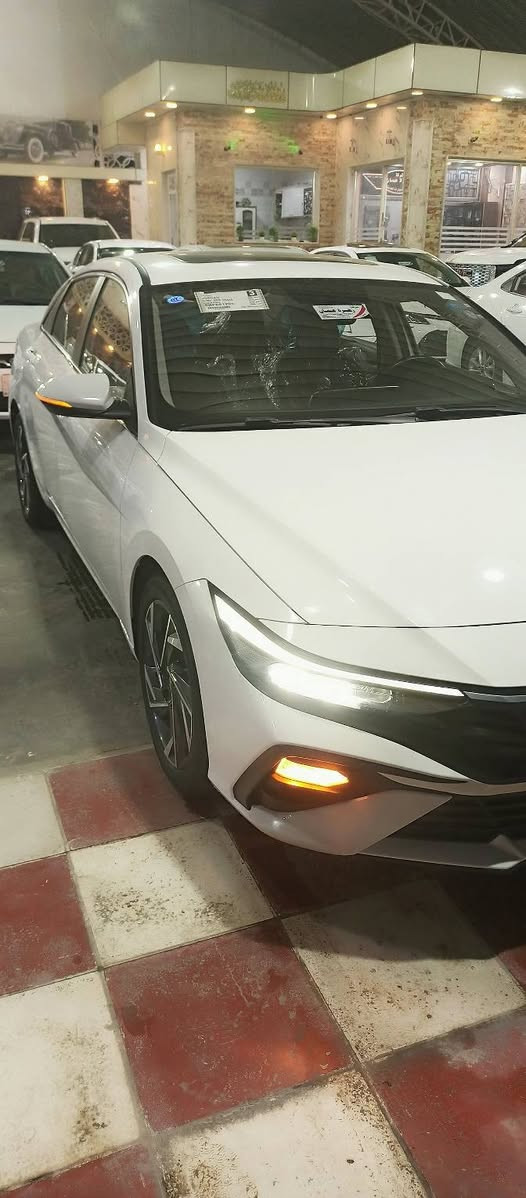 يتوفر في شركة زهرة عمان
طريق حله نجف خلف مطعم ثابت 
النترا خليجي تجميع صيني 

 🚨 السعر  145

.   ماشيه 45الف  

النترا.   2024   رقم أربيل   تحويل او وكاله        
      
                                              
    
المواصفات فوووول      .      محرك 1500
شاشه ديجتال 
بصمه                            جام عل ريمونت اوتو 
كشنات جلد 
هند بريك بصمه 
اوتو هولد           
فتحه سقف                   
محرك 1500دبل نوزل                            
حساس لايت 
حساس خلفي بلادي 
حساس أمامي بلادي 
تبريد قطعتين
كاميرا خلفيه بلادي 
جي بي اس
نضام تشغيل الكاميرات 
شاشه  كبيره اصلي ابل كار بلي 
نضام ترحيب مري شفط
نضام مود درايف إيكو وسبورت و عادي
تحكم ستيرن فول 
ويل كب كروم حجم 17
لد امامي نهاري
 شباك نيكل
مانع انزلاق
مانع انحدار 
لايت عدسات زنون 
ايرباكات
جهاز موازنه ABS

للاستفسار الاتصال

📞📞***********
