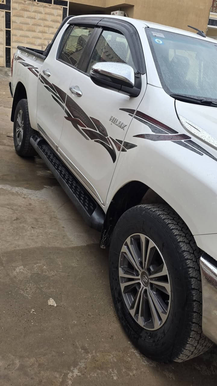 للبيع بيكم فورويل موديل 22
سعودي مكفوله من صبغ ماشيه ٦٥
فول مواصفات ***********
