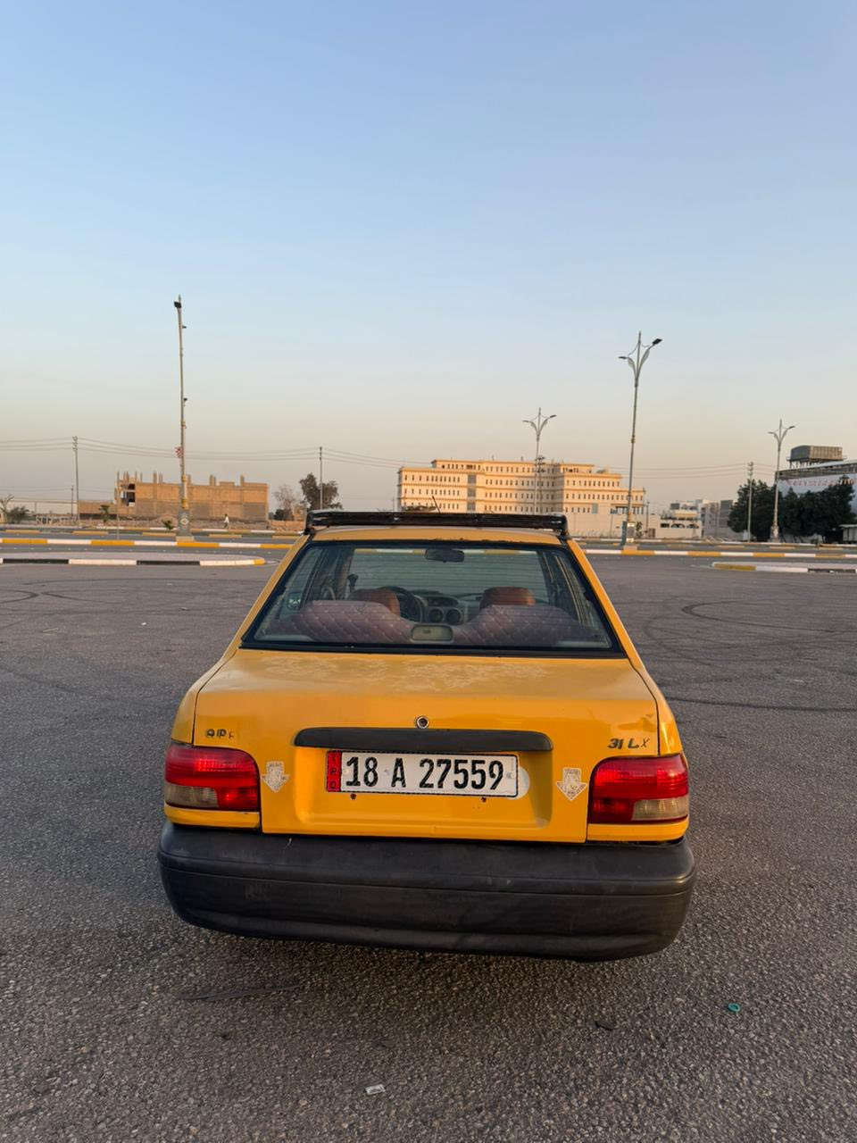 سلام عليك سايبه مديل 12 اسياره جاهزه. هيئه غرمات مصفره سنويه لل30بسمي  
تخم تاير حداديه جديده.   كلشي حتى اشواصي. جدد
 مابيه خياس. 
 دوشمه جديده
  كمبريسر +راديتر جديد اكفلك بس غاز. لان العام. جنت مشغل تبريد. بس يمكن  اكو ليك 
  اسياره جاهزه  نقصها. بس  العجينه مل سويج مارات اشكل  السعر 29بيه مجال ورقه.  بس.  لان والله. متعوب  عليها ***********
