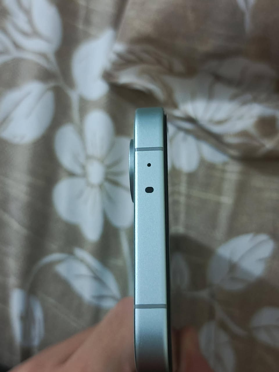 📱 للبيع او التبديل | POCO X8 Pro
- اللون: (ابيض)
- الذاكرة: 256GB
- الرام: 12GB
- الجهاز نظيف جدًا وبدون مشاكل.
- الأداء ممتاز، والفحص بأي مكان قبل الشراء.
- السعر 500 وبيها مجال بسيط.
- دورة الشحن 51.
- مكاني حي المهندسين
للتواصل والاستفسار، راسلني على واتس اب 
***********
