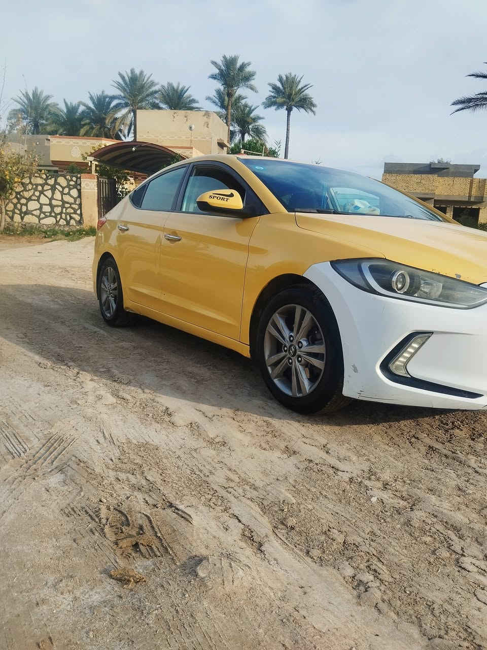السلام عليكم النترا للبيع موديل 17 سياره 108 وبيها مجال مكان السياره بالحله وهذا رقمي ***********
