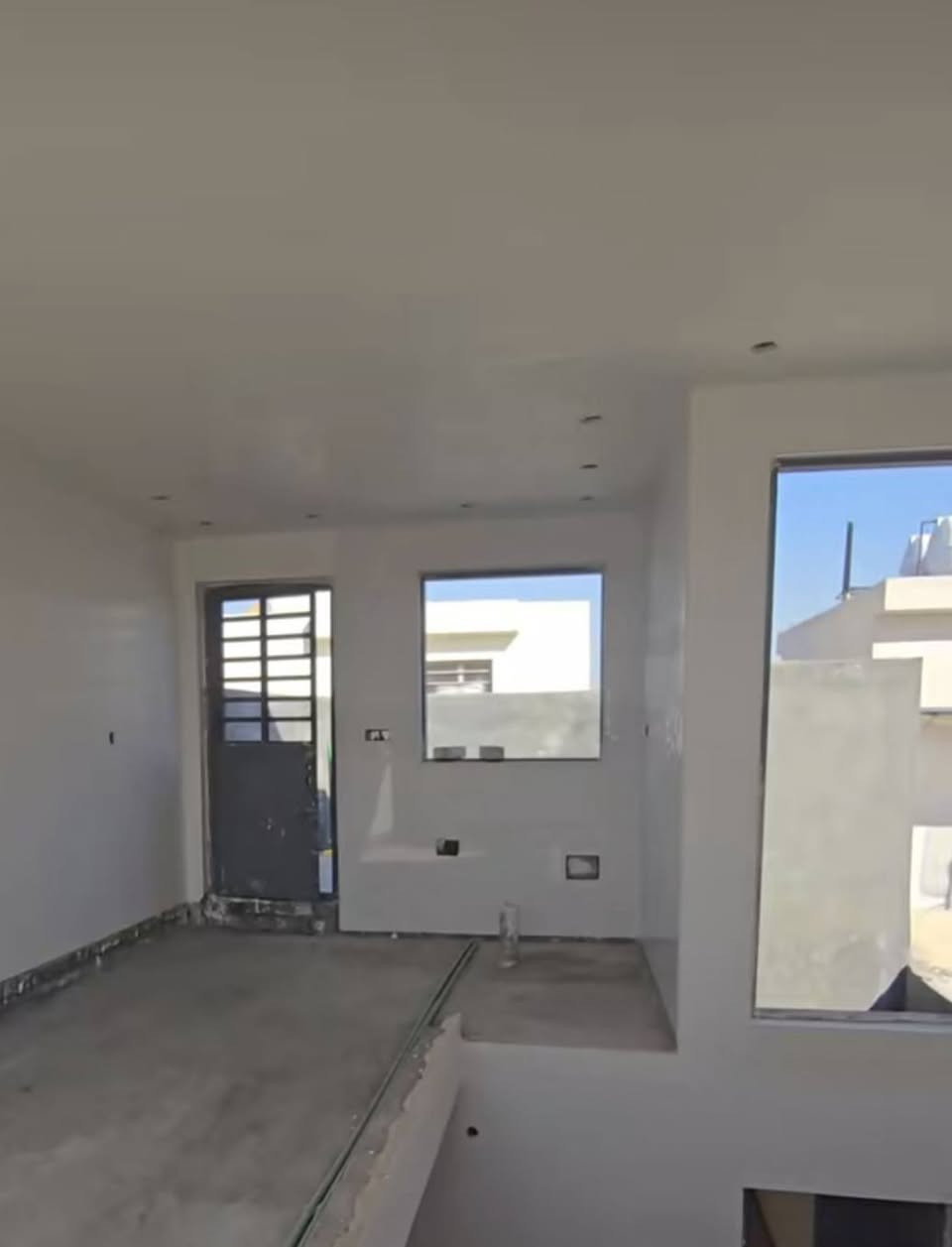 السلام عليكم
خلفه بياض متفرغ حاليا وهذا جزء من عملي 
للتواصل رقمي بيه واتساب ***********
