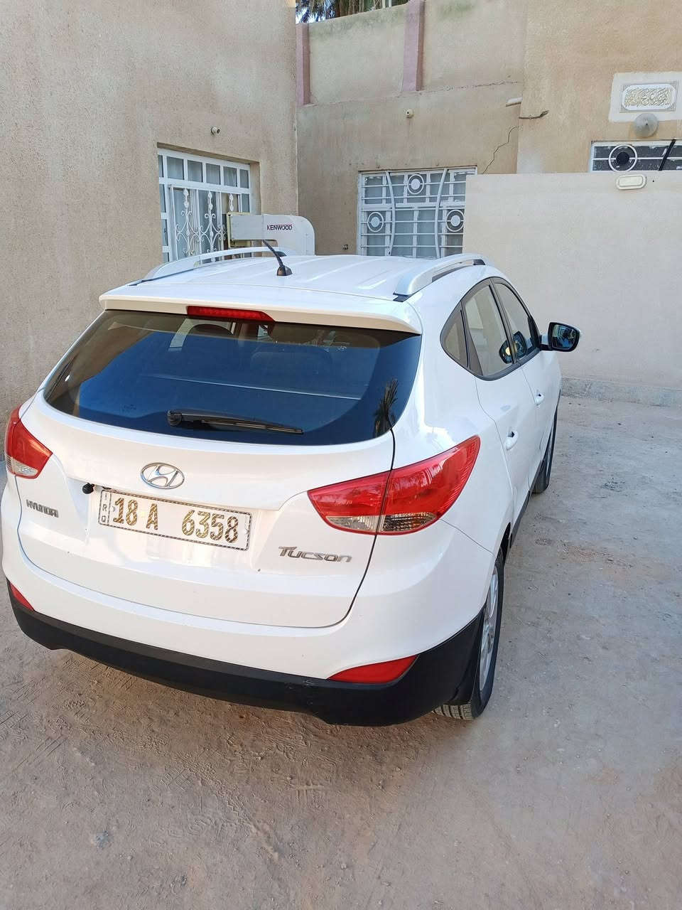 سلام عليكم توسان خليجي 2012 نص فول مكفوله بدون حادث بيهه ريع لبنيد مكشر عنوان كربلاء  سعر 145 وبيهه مجال للاستفسار ***********
