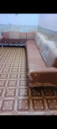 ديوان • ١٠ مقاعد • للبيع