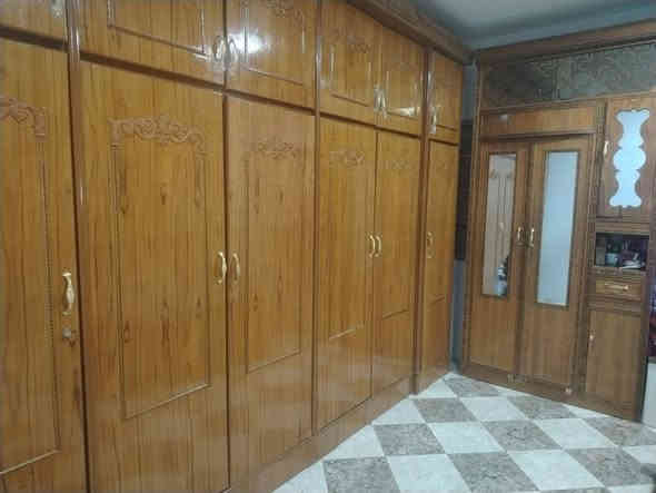 السلام عليكم غرفه نضيفه حيل البيع السعر ٨٥٠ مكان الحبانيه ***********
