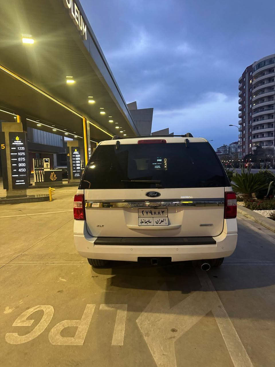 ارخص فورد اكسبدشن بلسوق ما اكو أرخص من هيج سعر السلام عليكم فورد اكسبدشن 2017XLTالسياره بيها بنيد صبغ سونار السياره موضح بلمنشور السياره كلش جديده كير محرك صدر حداديه كلها بشرط السياره فور ويل و المواصفات معروفة مالXLTحجم المحرك 3.5توين توربو مكان السياره السليمانية
السعر 175وبيها مجال
الرقم /***********
