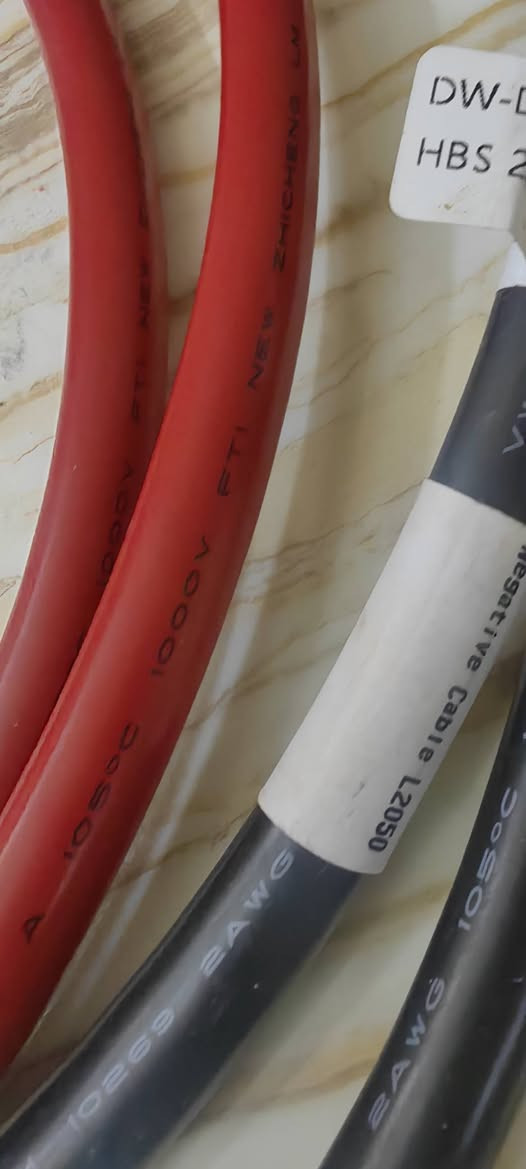 كيبلات اصلية 35ملم جاهز مكبوس شركة طول مترتين
نحاس 100/100 
***********
