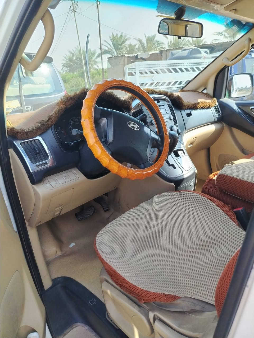 سلام عليكم عندي ستاركس مديل ٢٠٠٩ مكفوله كفاله عامه  مكينه مسكر او تماتيك  وحدديه تبريد شغال سياره حلوه مكاني بابل ***********
