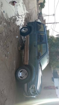 فورد إكسبلورر • كير • الراشدية