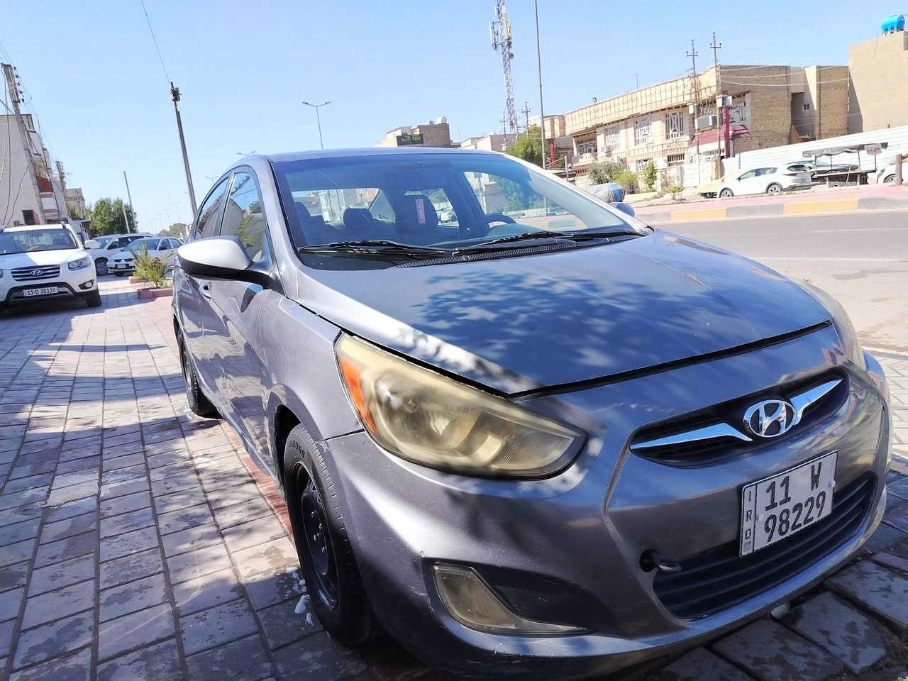 اكسنت ٢٠١٤ كندي بيها صبغ بنيد وجاملغ سيارة باسمي سعر ٨٥ مكاني البنوك شارع المدارس ***********
