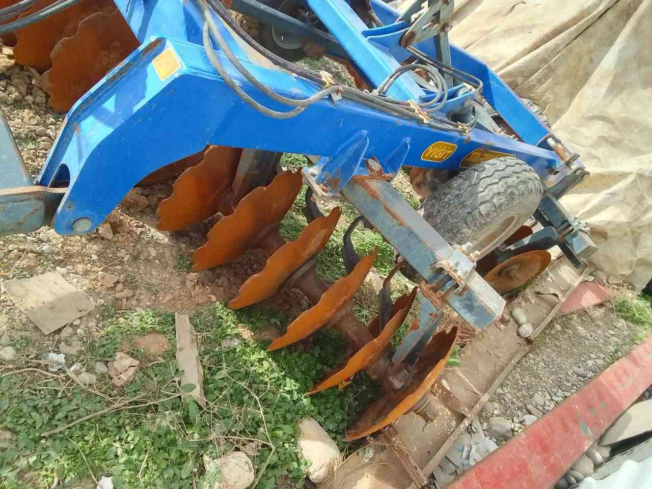 فدان البلير 14 حجم مع ديسك 24 التروموز يعني فول بالنظافه كركوك ***********رقم
