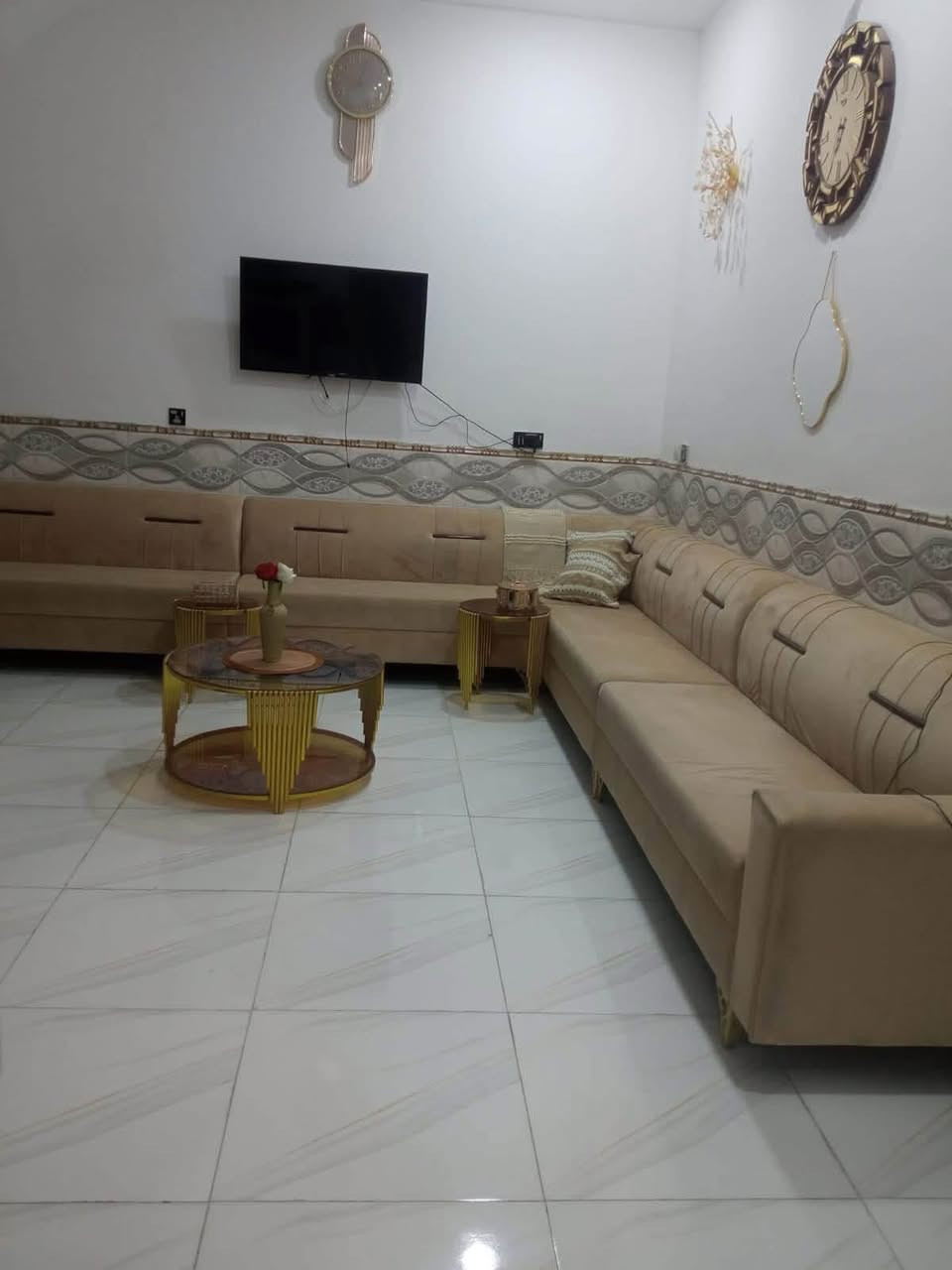 🏠بيت 150 متر ركن مطلوب قرض اسكان

مطلوب قرض اسكان 63 مليون السعر الكلي 210 مليون قابل للتفاوض 

مطبخ *صالة*استقبال *صحيات * 2 غرف نوم 

موقع البيت الانتفاضة الرابعة 

***********-***********
