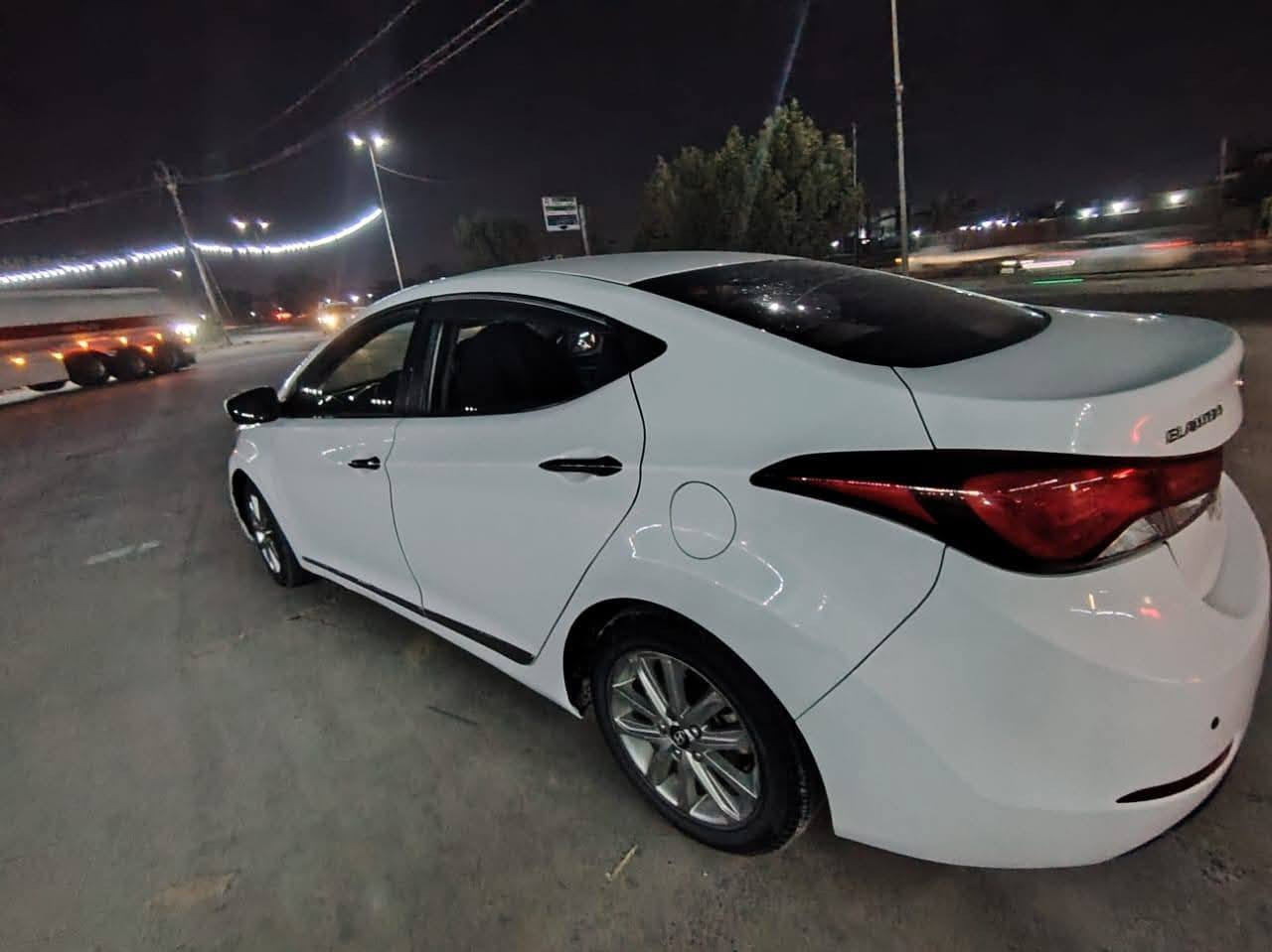 سلام عليكم النترا موديل 2015 وارد خليجي مكينه 1800 بيه نص باب صبغ ولبقيي كفاله سياره جديده تبريد حدايه تخم تاير تبريد جداد فول مواصفات عدا لبصمه رقم أربيل تريد وكاله أو تحويل مضموضات السعر 123وبيه مجال لشراي الستفسار على رقم مامتوجد على نت مكان السياره النجف ***********
