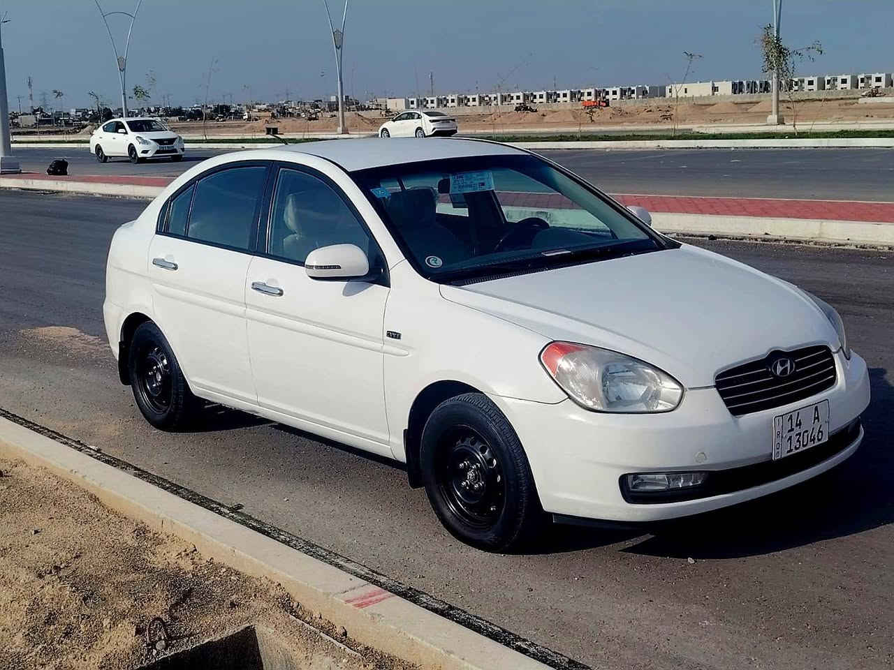 سلام عليكم هونداي اكسنت 2011 خليجي رقم بصره دولي بسمي سياره مكفوله من الضربه وصبغ وتبديل محرك وكير 1600 حداديه تخم تاير جديد كهربائيات كله شغاله دواخل جديده تبريد ثلج سياره حلوه جاهزه من كلشي مابيه اينقص الستفسار اتصل على رقم 📱 *********** مكان البصره الهارثه قرب سيد سامي البصرة, العراق
