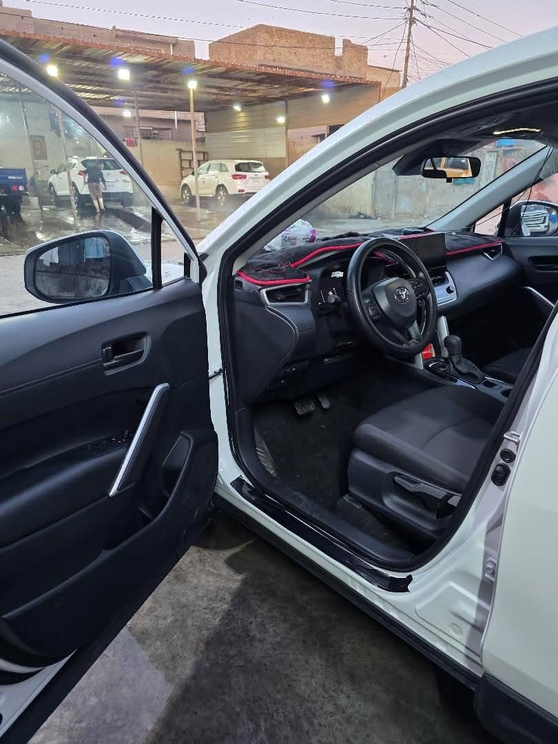 أسلام عليكم مكفل بأل نشر.                                                كورلا كروس موديل 2025  ماشية 10.000. مكان السيارة بغداد. بيع فقط بدون مراوس.

*********** واتس اب
