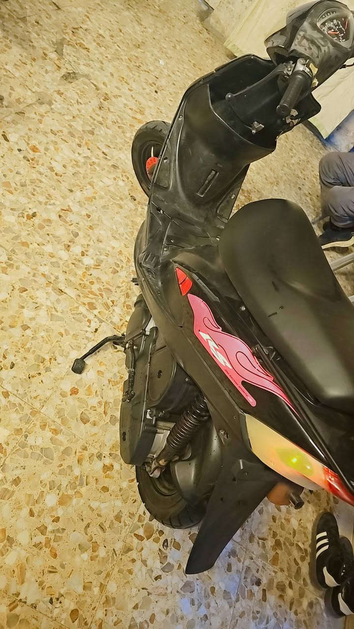 دراجة ماكس جديده كله شغاله سلف هندر كهربائيات اشاير مشي بوشه ٤٩ دبلات امامي خلفي نعومه دراجه نظيفه لاتبخير ولاتنقيص ابد جاهزه من الطول لطول البصره شارع تموز السعر *********** السعر ٦٠٠
