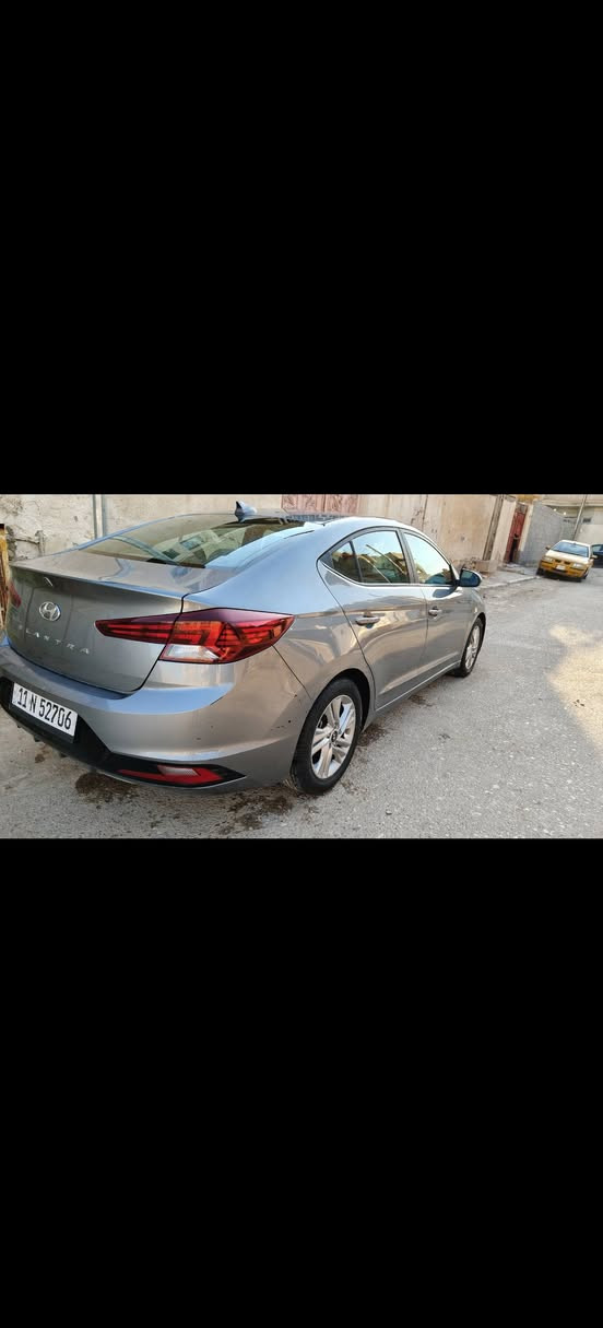 اللنترا 2019 مكفوله من الضربه والصبغ والتبديل  فقط تبديل دعاميه رقم بغداد بسمي ماشيه 78 الف كير at سياره جاهزه للبيع 128 وبيها مجال (مكان السياره ميسان )للاستفسار *********** عمارة, ميسان
