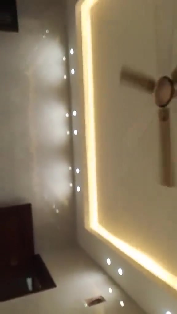 سلام عليكم متابعينا الكرام جانب من اعمالنه عرض خاص باللاسعار سعر متر الجبس كرسته وعمل 20الف بالاضافه الى صبغ الداخل سعر المتر كرسته وعمل 3000 بابل لتواصل ***********
