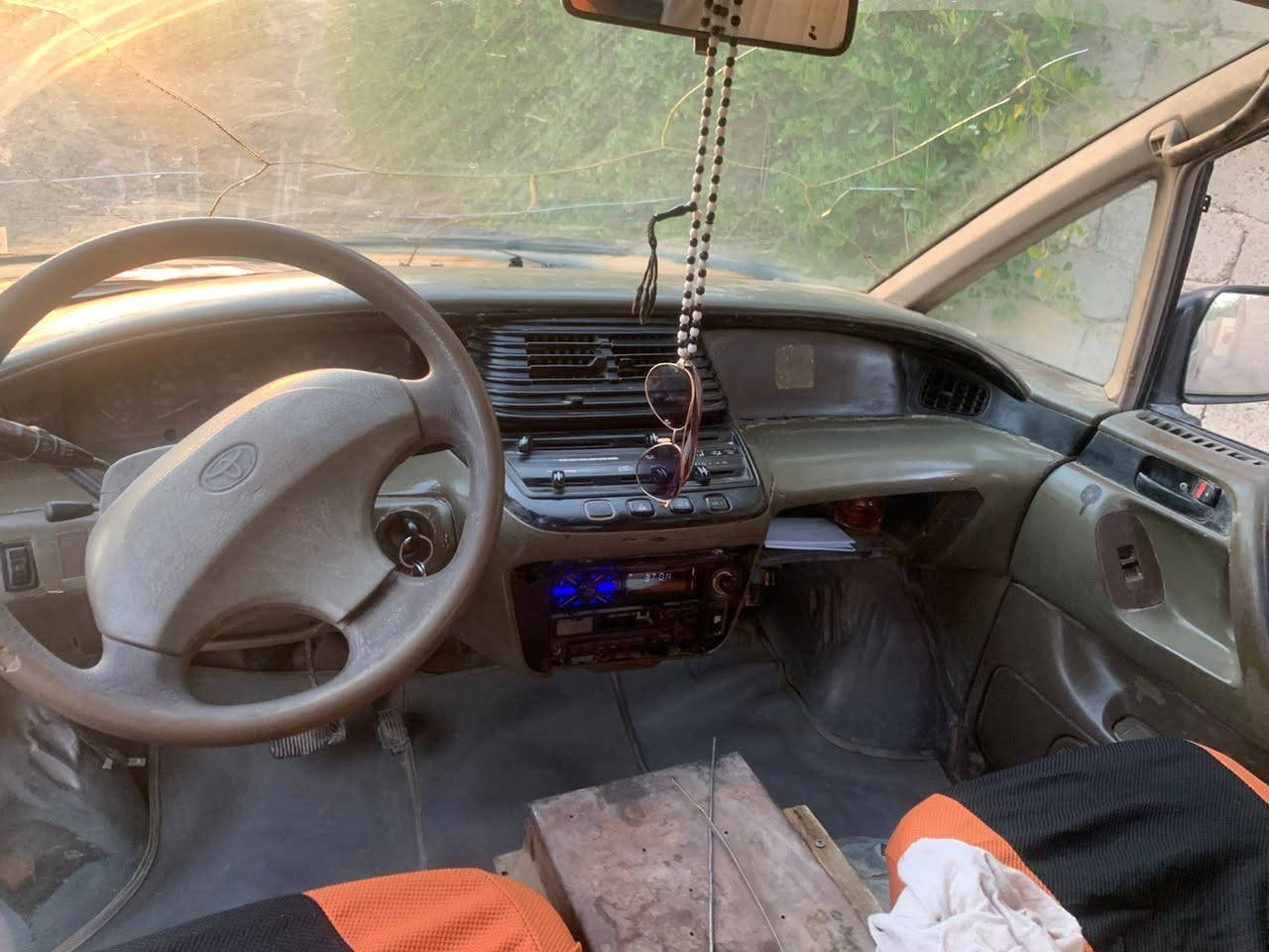 سياره تيوتا ستيشن سبعه راكب محرك بي بخار قليل كير جديد اوتوماتيك 
سنويه ساقطه تحويل مباشر رايدها ١٧. ورقه وبيها مجال قليل مكاني بغداد


**إذا كنت صاحب هذا الإعلان وتريد حذفه لأي سبب، رجاءا أرسل رسالة إلى الدعم الفني**