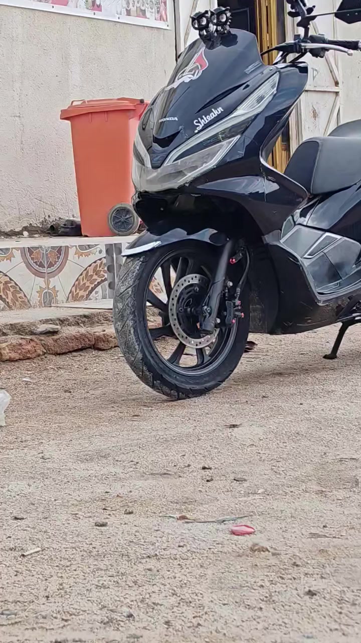 دراجه بي سي اكس جيل الثالث للبيع العنوان البصرة 
***********
