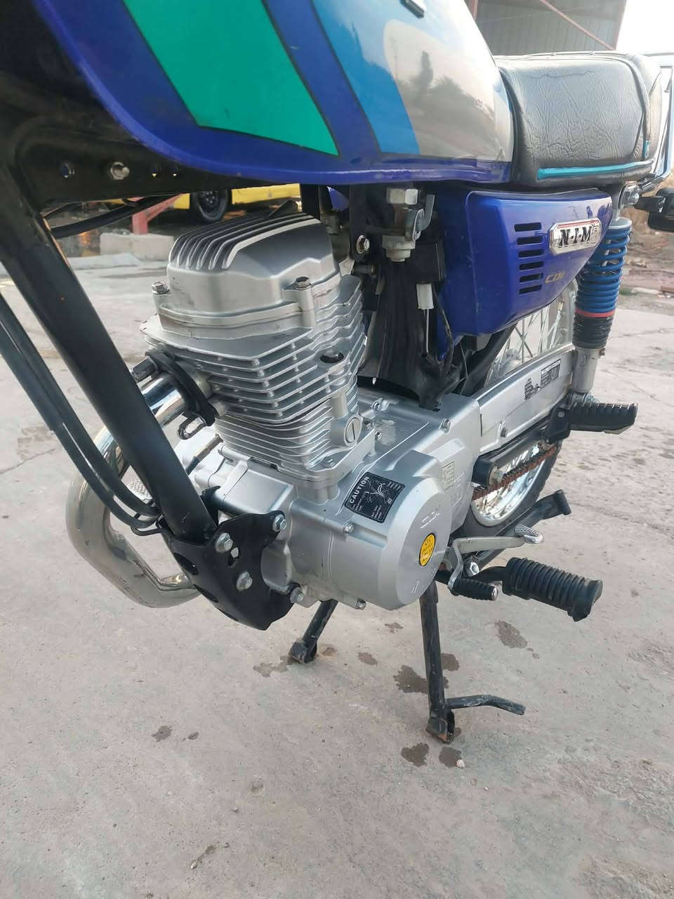 سلام عليكم شباب عندي نامه موديل 25 اوراق كامله مابيه شي المكان بابل المسيب طريق كربلاء السعر 675 وبيه مجال لطيبين ***********
