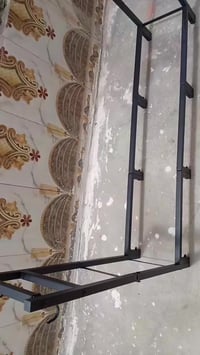 ميز حديد • وزنه طن • بلاش