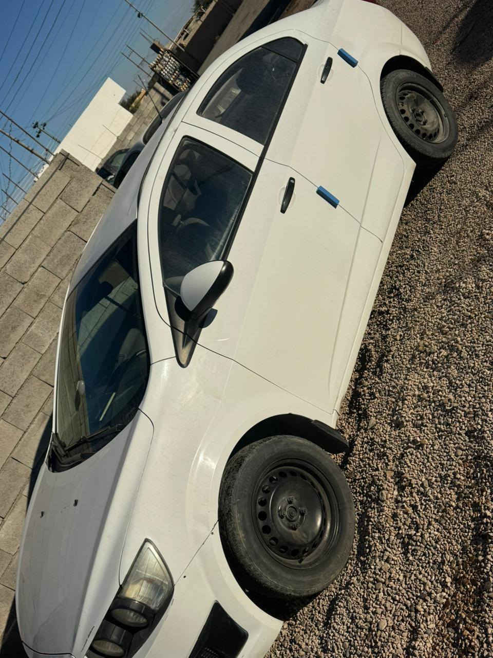 السلام عليكم
سونك موديل 2013

كير ومحرك كفاله

كفاله عامه ما بيها اي ضربه او صبغ

سياره كامله من كلشي 

تبريد كهربايات صدرها كلها جديد.

سياره ما ناقصها كلشي

مزاد وزاره الداخليه باسمي اني

شاشه كبيره

سعرها 42 وبيها مجال بسيط جدا جدا

مكان الانبار الرمادي

الاتصال ***********
