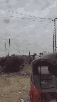 السلام عليكم تكتك لبيع موديل 22 وعشرين شهر 5 تكتك  كفاله عامه  دوشمه تخم تاير تكتك جاهزه من كلشي  تكتك مال جناي المكان المجر الكبير السعر ( 8) وبيه مجال الاستفسار***********
