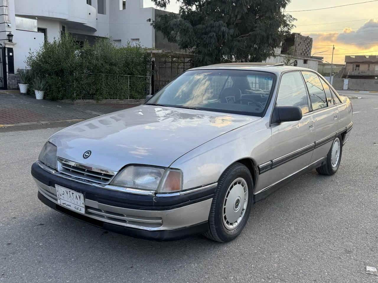 اوبل اوميكا للبيع
موديل 1992
رقم كركوك مشروع وطني سنويه جديد لحد 29 شرط التحويل 
محرك 20 بلاد شرط وكير اوتماتيك بدون عيب
كهربائيات وتخم تاير وصدر امامي وخلفي كلها جديد
سقف سلايت كهربائي وجام كهربائي
سياره صبغ عام للجماليه فقط بدون ضربه
السعر 39
***********
