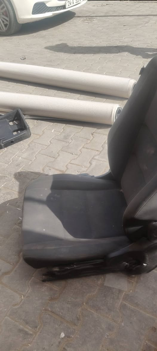 كشن جيب اصلي
السعر100
***********
بغداد
