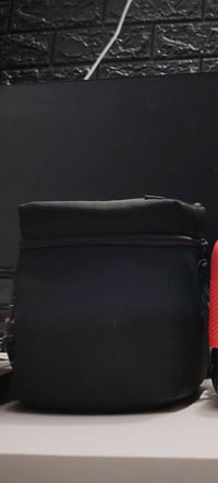 عدسة 85 • فتحة ١٫٤ • نيكون