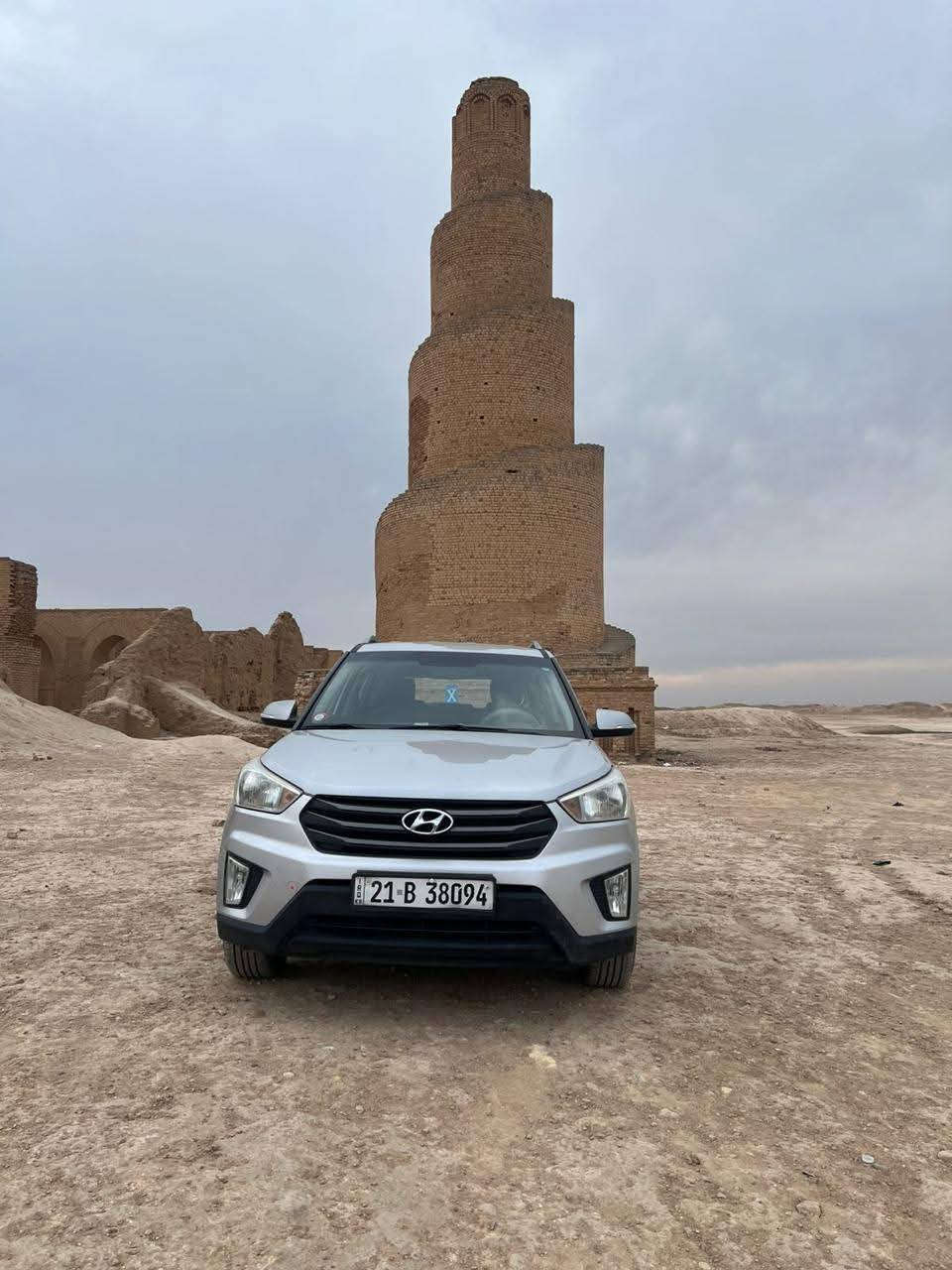 للبيع سيارة هونداي كريتا موديل 2018  رقم سليمانية 
سنوية  بأسمي ، مكينه 1600
هزة و سنوية جديدة كامرا شاشة 
بيها بارد بسيط بالباب الي بصف السايق  و رصعة بالبنيد 
السعر 124 

***********

مكان السيارة بغداد بسماية
متواجد من الخميس الى الاحد
