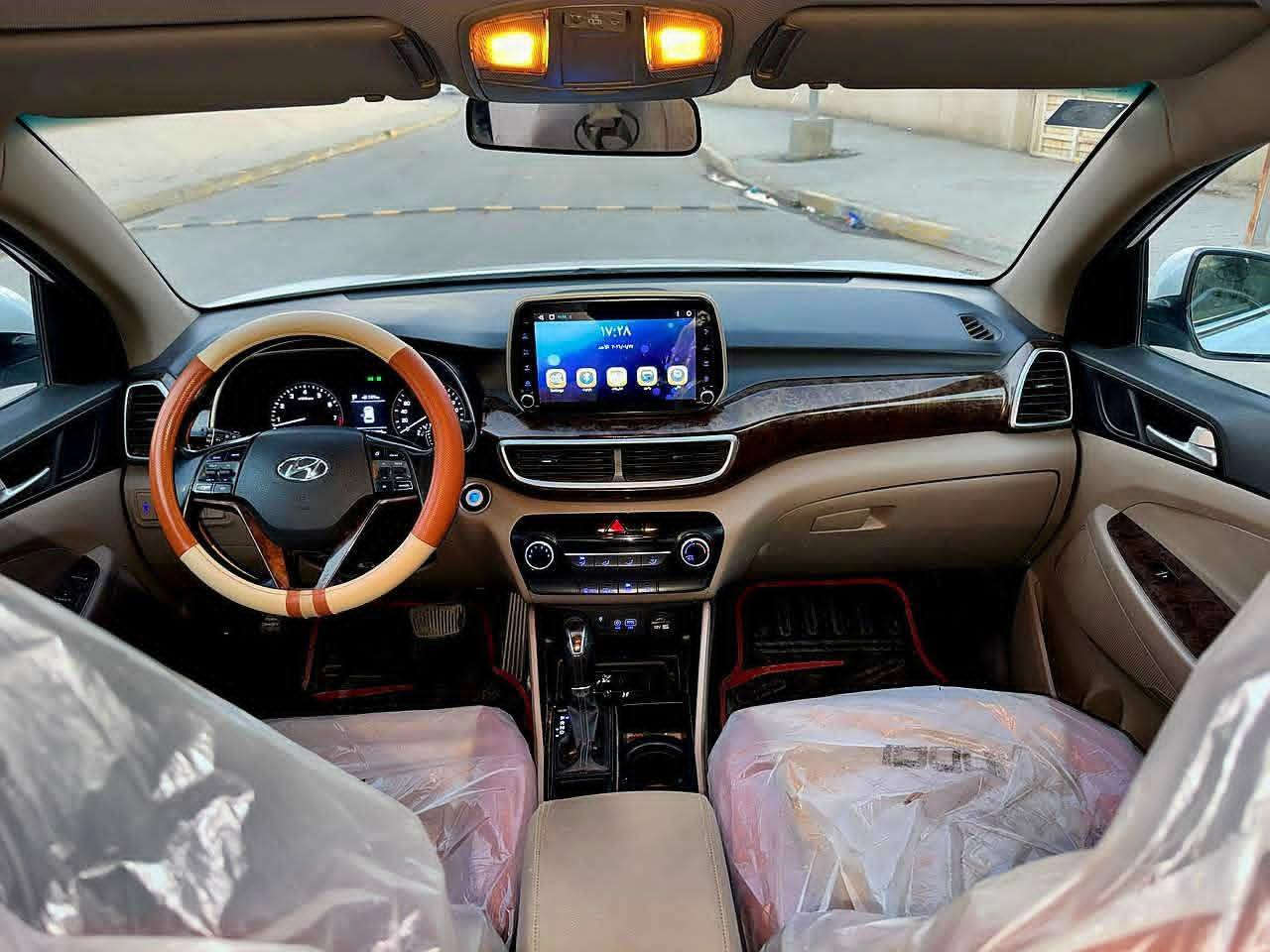 السلام عليكم توسان موديل 19 مكفوله 1/1 عده الفتحه سعر 190
***********
