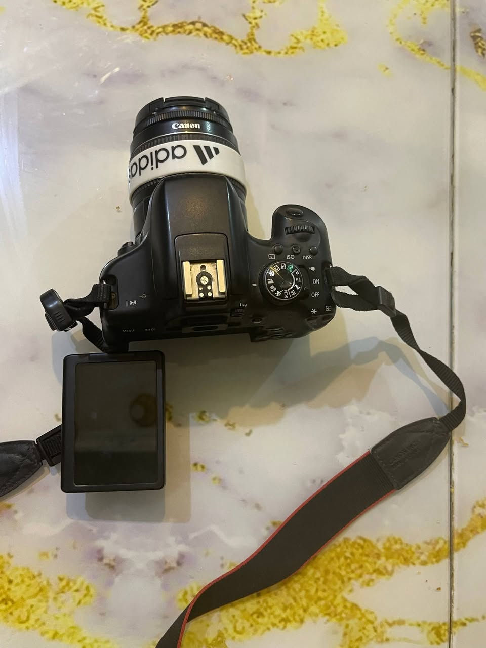 للبيع ...
كامرة كانون 750D
شاشة قلاب 
18-55mm عدسة
ملحقات . شاحنة .جنطة .حزام كتف .رام 16 گيگة
مكاني ناصرية سوق الشيوخ سعر 400


**إذا كنت صاحب هذا الإعلان وتريد حذفه لأي سبب، رجاءا أرسل رسالة إلى الدعم الفني**
