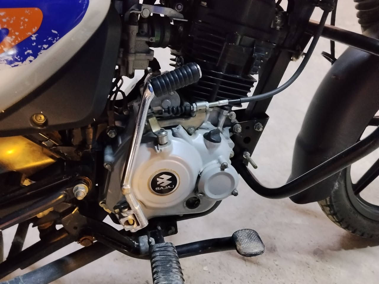 سلام عليكم دراجه بوكس مديل 23 رقم كليزي بسمي دراجه بغداد الحسينيه ***********
