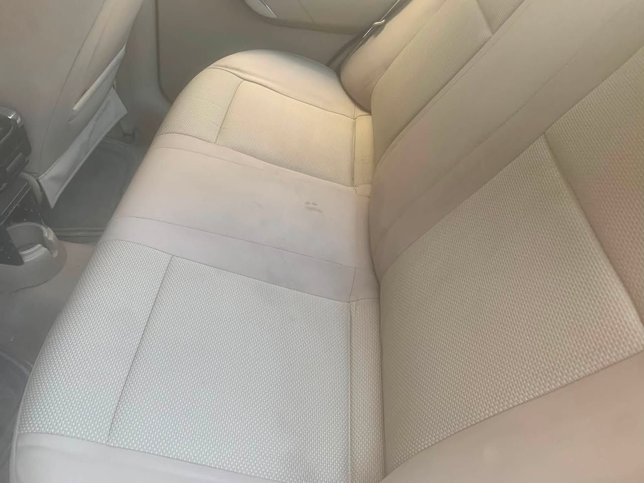 جديده موديل ١١خليجية تبريد ثلج مكينه ممتازة وداخل زيرو من الجداده وابيض مكفولة فقط شبر بالباب الخلفي  ***********
