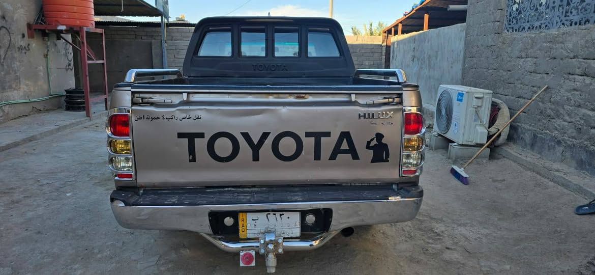 موديل 2006
سعر 115 كفالة عامة بيهة شوية بارد بسمي  مكينة شرط تخم تاير جديد  حدادية كهربائيات فول اي نقص مابيه مال جناي لعنوان بصرة قرنة رقم تلفون ***********
سنويةلغاية 27
