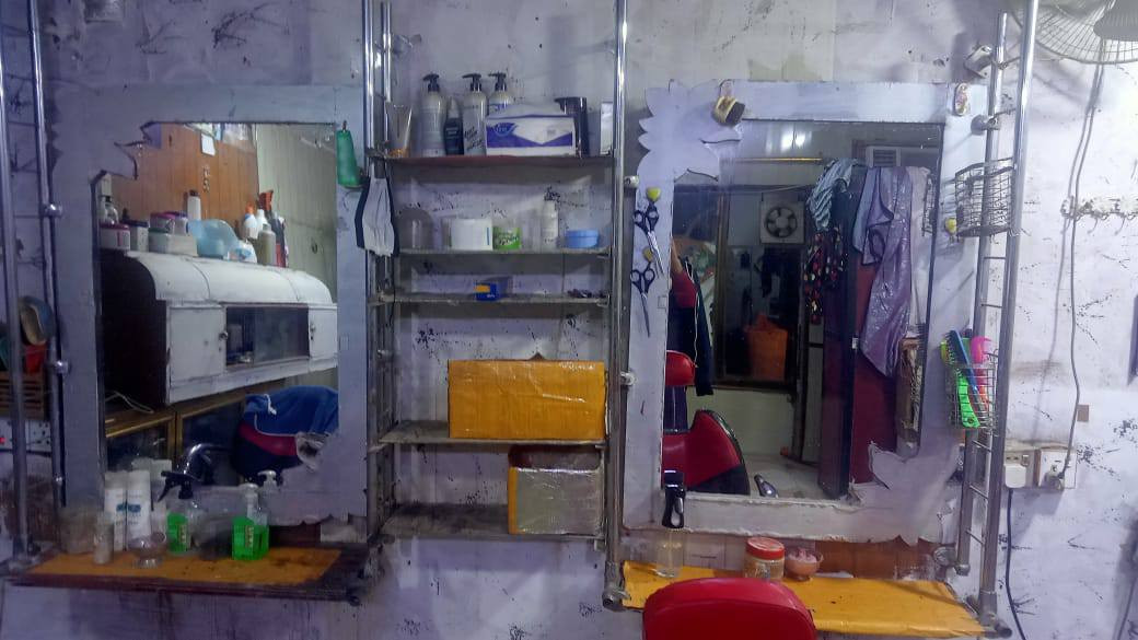 مرايات محل حلاقه نظاف قيم واخذهن


**إذا كنت صاحب هذا الإعلان وتريد حذفه لأي سبب، رجاءا أرسل رسالة إلى الدعم الفني**