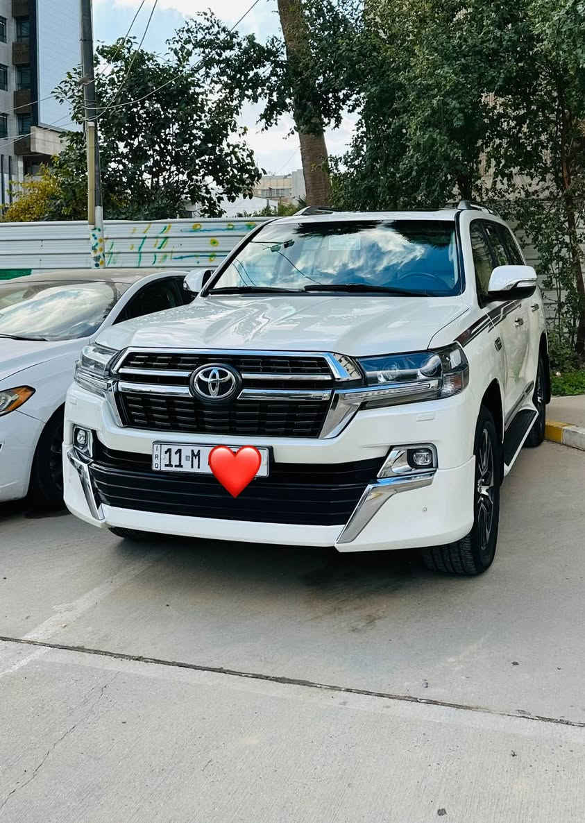 سلام عليكم لاندكروز كراند تورنك موديل 2021 سياره جديده جدا بيه صبغ 3 قطع بدون حادث فقط صبغ سياره كل نقص مابيه فول مواصفات للخير بصمه تشغيل بصمه ابواب صندوق كهرباء تحكم ستيرن جهتين تبريد 3 قطع شاشه كامره حساسات تشغيل عن بعد مري شفط فتحه سقف كشنات جلد كشنات كهرباء كيجات لكزز وبعد بيه مواصفات ماشيه قليل 110 الف سياره رقمه بغداد دولي مكاني بغداد معروضه480 وبيه مجال وسعره مناسب جدا بلنسبه الخواته  رقم الهاتف ***********
