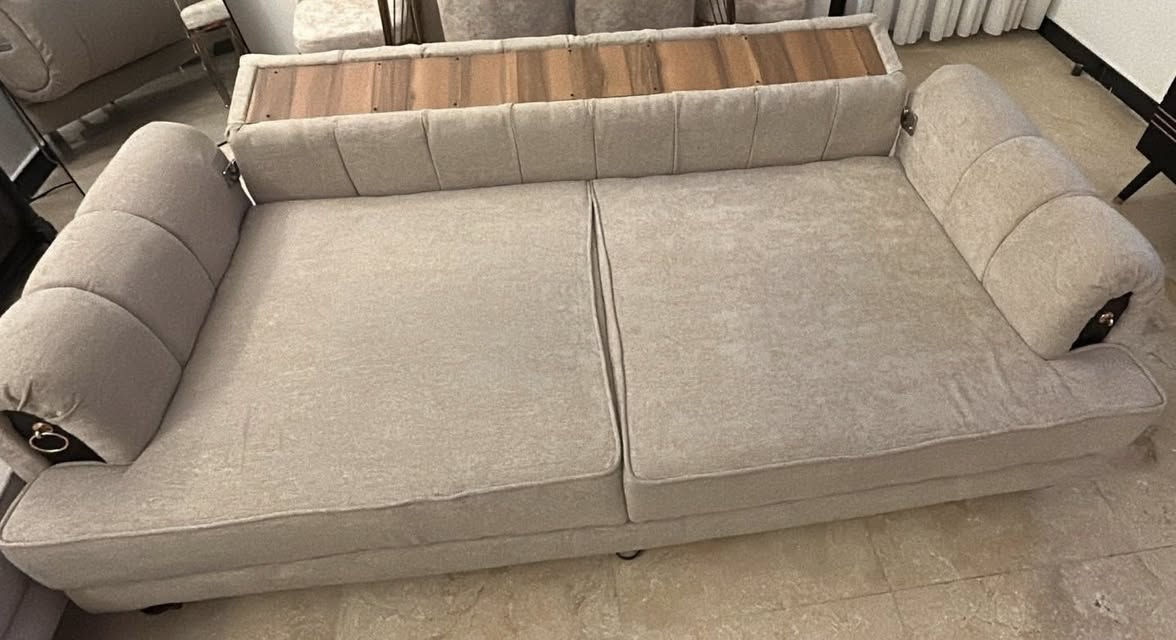 قنفة للبيع التجوة تنفتح مثل الصورة
مكاني بغداد


**إذا كنت صاحب هذا الإعلان وتريد حذفه لأي سبب، رجاءا أرسل رسالة إلى الدعم الفني**