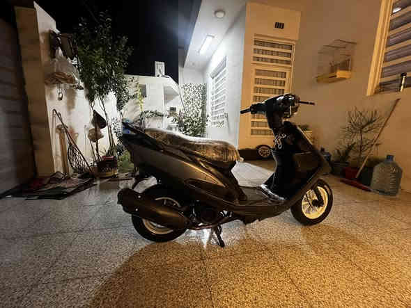 سلام عليكم ماكس عدله 120بوشه 55سلف 55 كفر اربع ولفات رياضي ويلكب رياضي صالنصه FM سبايدر حديد اصلي رياضي كلجات رياضي تشيل وصله من الكاع كهربائيات كله شغاله عله دوست الدكمه يشتغلن الدراجه متعوب ومصروف عليه بل حقيقه احله من الصور مكينه خرسه بس صوت الصالنصه ينسمع السعر 550بيه مجال الاستفسار عل اتصال ***********العنوان سامراء
