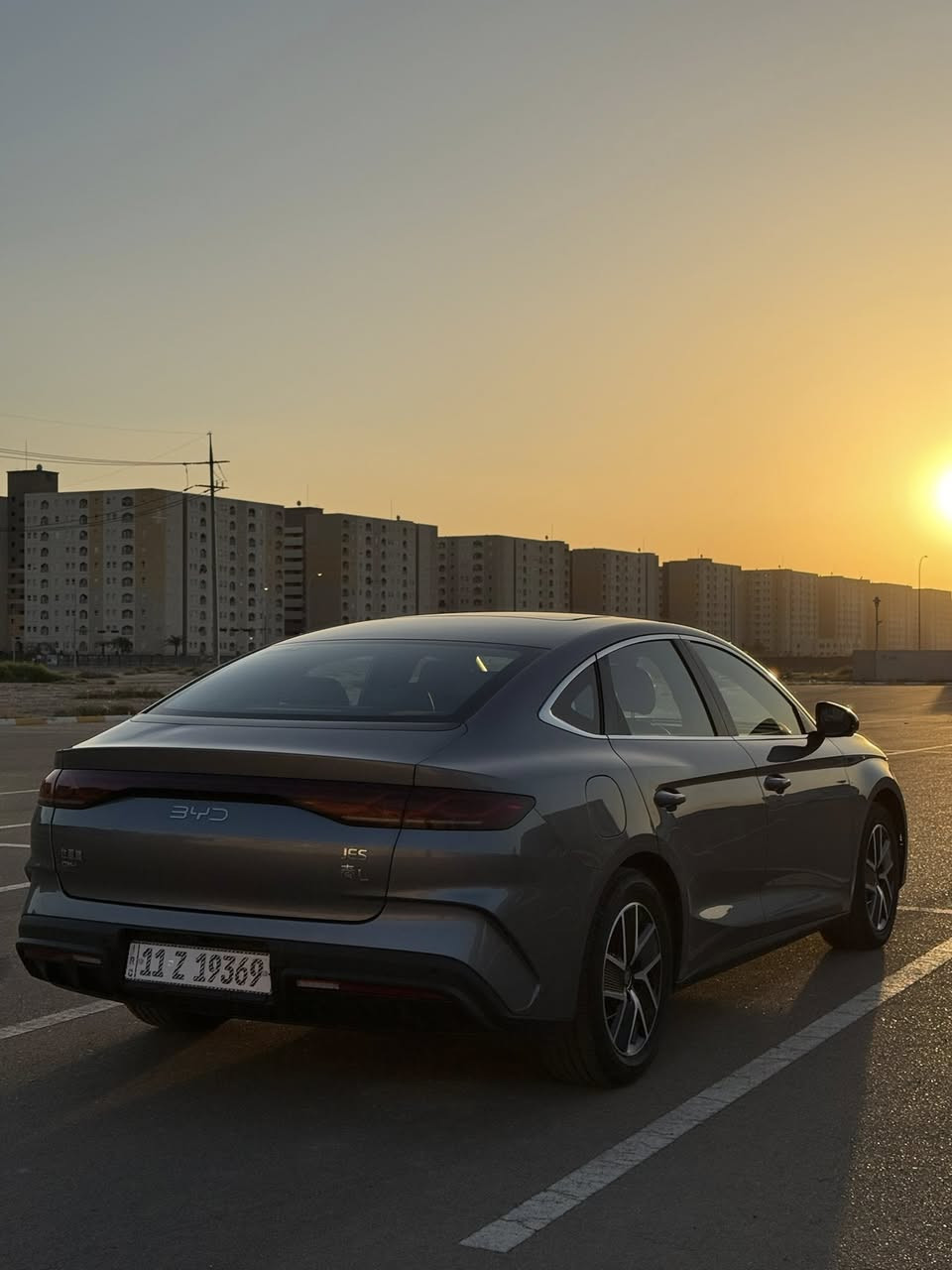 byd:Qn:L : 2025
بي واي دي كن ال 2025
لون رصاصي فيلي
4 كامرات 360  
فتحة سقف
كرسي كهرباء 
تبريد قطعتين 
الممشى الكلي 4180
HEV:2646
EV:1534
السعر : 25ونص قابل للتفاوض 
رقم ***********
